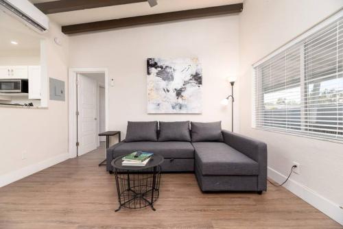 The Hideaway at Lake Ridge 3 in Fort Lauderdale, USA