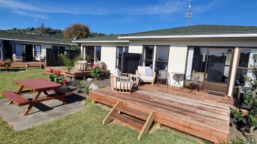 Tahuna Beach Holiday Park - Hotel - Nelson