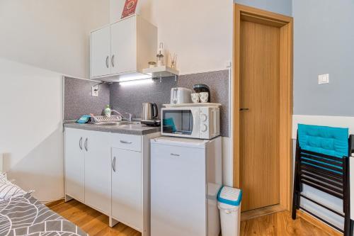 JonasHouse studios - Great Location near Bratislava City Center- personal or self check-in 5