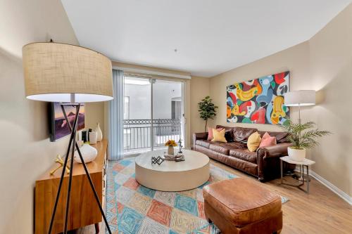 12 Big 2 bedroom apartment in Marina - image 5