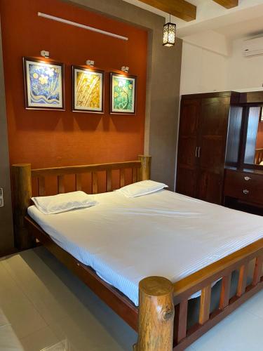 B&B Malappuram - Santhosh Ayurvidhana Health Resort - Bed and Breakfast Malappuram