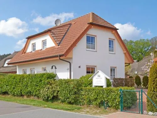 Haus am See - Apt. 01 in Ostseebad Sellin, Deutschland