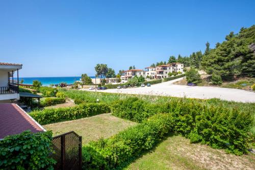 Amalia Luxury house in Elani beach 100m by the sea Amalia Luxury house in Elani beach 100m by the sea