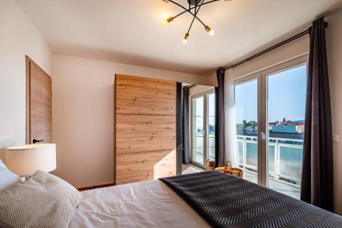 Two-Bedroom Apartment room in Del Mar Heritage & Sea view Apartment