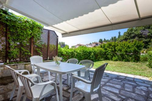 Amalia Luxury house in Elani beach 100m by the sea Amalia Luxury house in Elani beach 100m by the sea