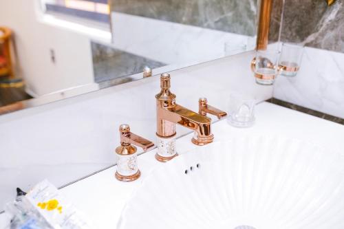 BINH AN hotel – Halong