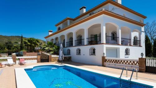 Huerta del Cura Casarabonela by Ruralidays gîte à louer Sierra de Gibralgalia