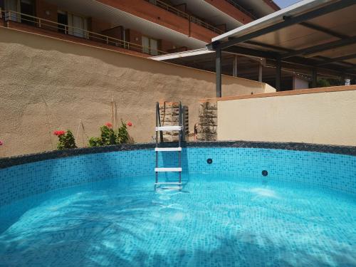 Casa Familia, playa, 9 pers, wi-fi, piscina, barbacoa, gîte à louer Reus