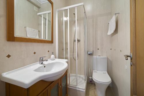 812 Quinta Marina - image 2