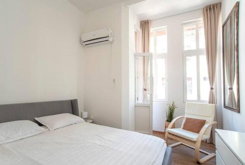 Supreme Luxury Top Central 1 Bedroom Apartment, Sofia