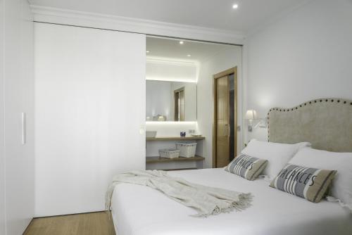 Always Easy I Ático Plaza