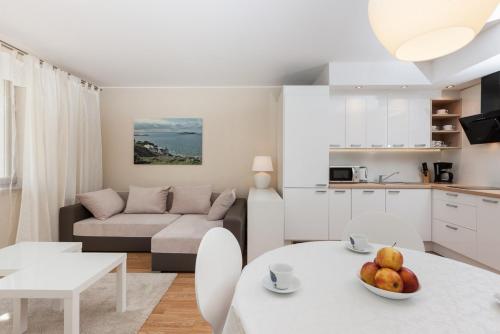Zdrojowa Apartments by Noclegi Renters - image 3