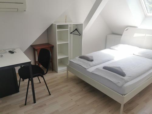 Double Room with Private External Bathroom - Attic