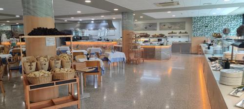 Hotel Neptuno - image 12