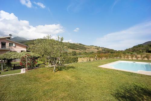 Mansarda Albero Verde con Piscina