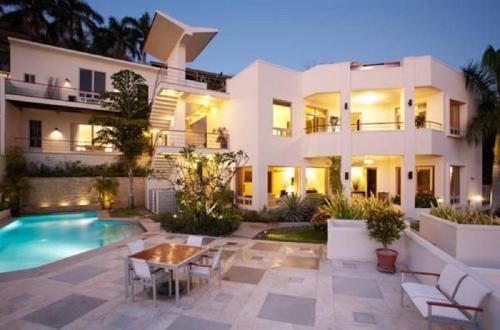 Playa Flamingo - Oceanside Villa with rooftop jacuzzi, private located - Lot Four in Playa Flamingo