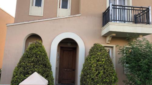 Bait Karim - Twin Villa with roof & juccuzi in 자위야트 아일라트 누