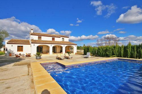  Villa Tranquila - PlusHolidays, Pension in Benissa