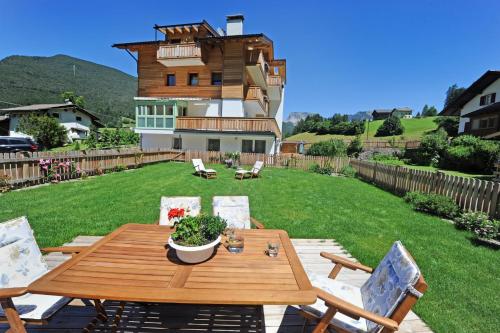 Apartments Cesa Leni - image 13