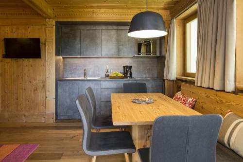 1 - Two-bedroom apartment with terrace