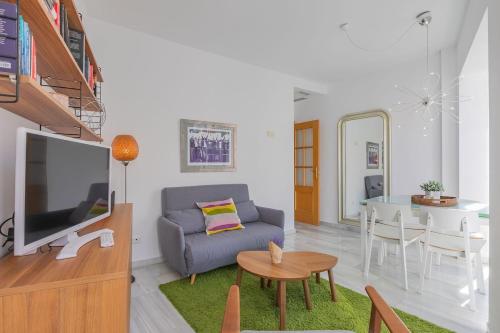 Marverlous Apt with Terrace Historical Center - image 12