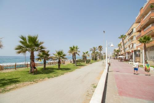Promenade Two Bedroom Apartment Rincon de la Victoria - image 7