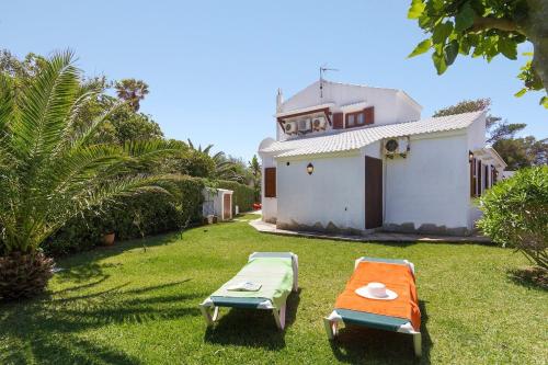 Gerard Villa Cala Blanca - image 4