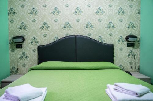 Hotel Ferrarese, Рим (фото 7)