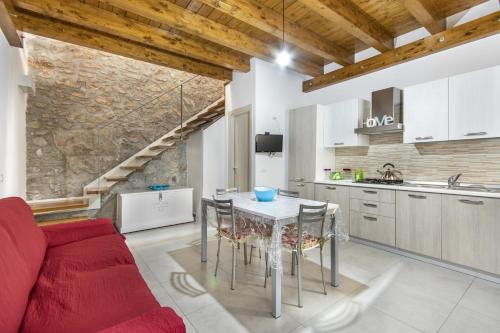 Una casetta tranquilla gîte à louer Casa Uomomorto