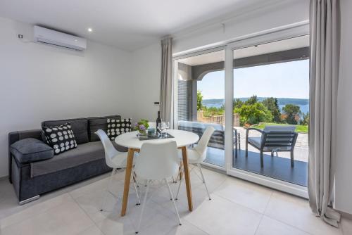 Two-Bedroom Apartment Standard