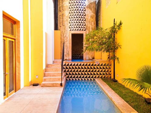 Swimming pool, Hotel La Nacional by Kavia in Merida