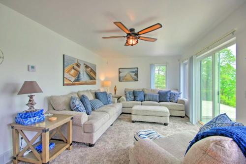 Sunrise Beach Escape on Lake of the Ozarks!, Sunrise Beach
