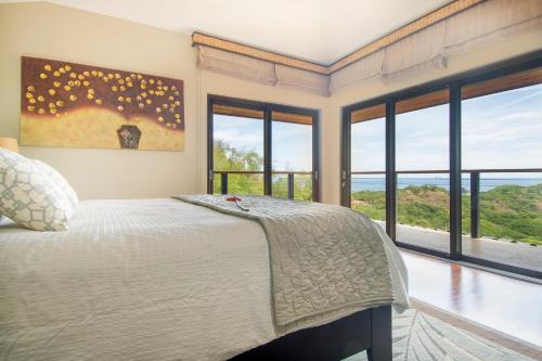Luxury Home w/ Views & Infinity Pool: Near Beach! in Puerto Viejo