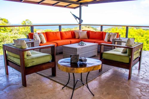 Luxury Home w/ Views & Infinity Pool: Near Beach! in Puerto Viejo
