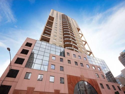 Readyset Apartments at Dockside