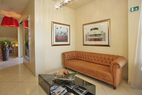 Hotel Touring 3
