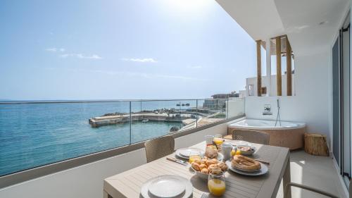 Sfakia Seaside luxury Suites