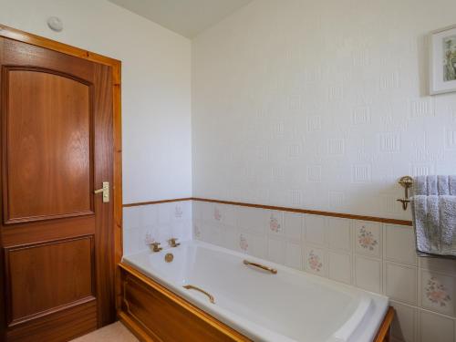 Braehead Croft - image 3