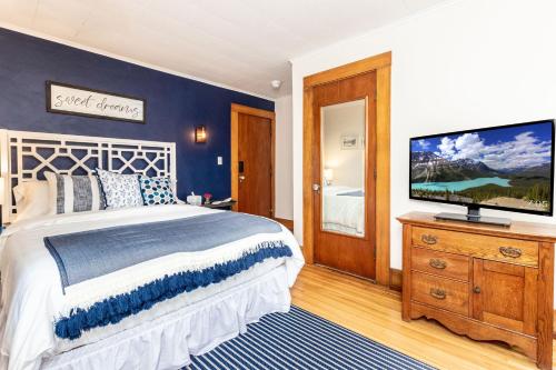 1 queen bed