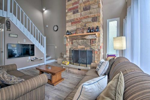 Dog-Friendly Cottage with Lush Yard and Dock! - image 6