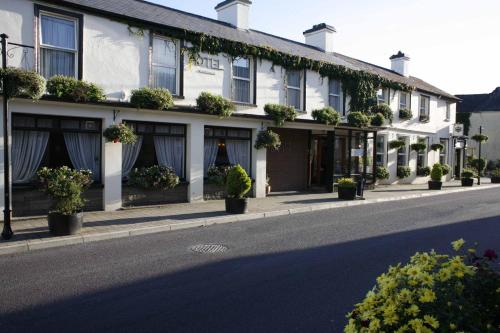 Casey's Hotel - image 3