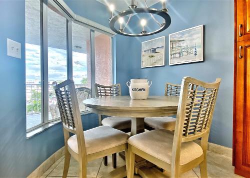 Sunrise Resort 509 in St Pete Beach, USA