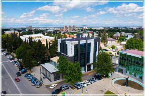 . Premium Hotel Ganja