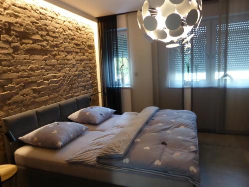 Apartamenty Moszna - blisko Zamku, Jacuzzi, widok na las