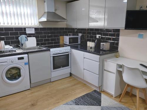 Lovely studio-flat with free parking, free WiFi., Leeds (fotografie 9)
