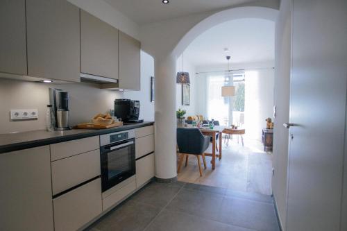 ห้องครัว, Forellenhof Appartements & Grossmutters Bungalow in เซวัลด์