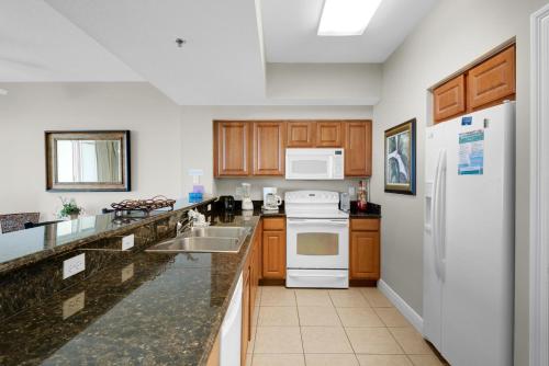 Ariel Dunes II 2006 by RealJoy Vacations - image 3