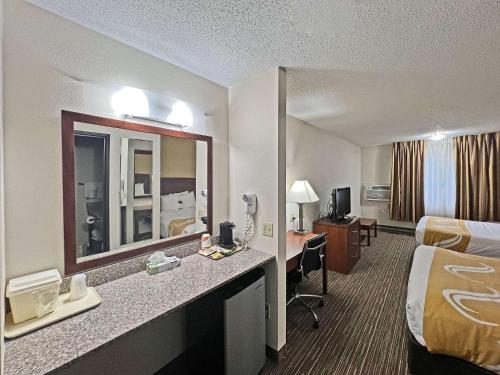 Quality Inn Mitchell I-90
