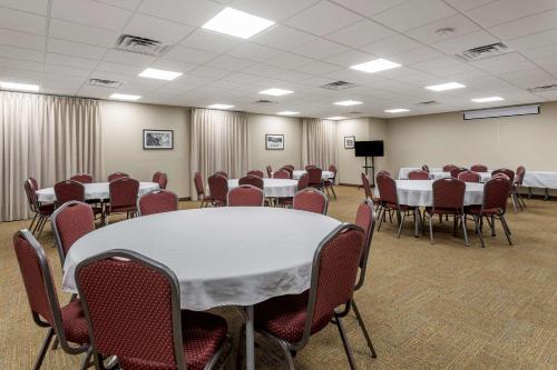 Sleep Inn Bowling Green North - image 5