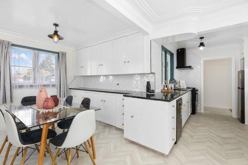 Küche, HOH - Hazel's Homestead in Matamata